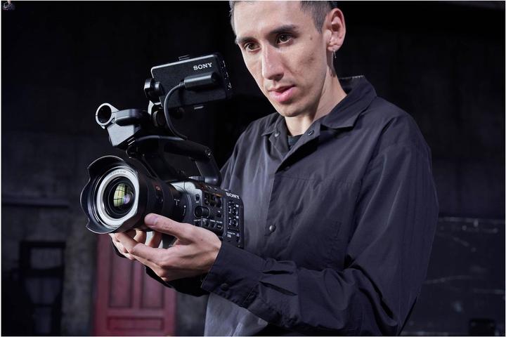 Produktbild Sony Cinema Line FX6 (10.20 Mpx, 60p)