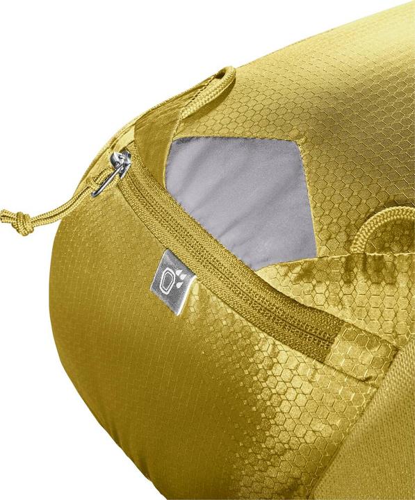 Actual product image Deuter Race 8 (8 l)