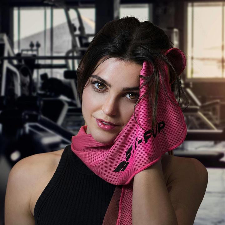 Immagine prodotto Fit-Flip Airflip Towel Kühlhandtuch Mikrofaser mit Tasche 100x30cm (100 x 30 cm)