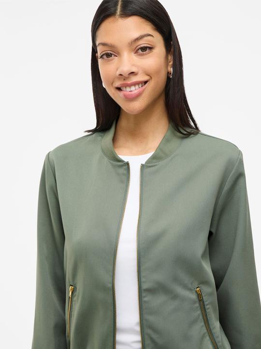 Actual product image Vila Reissverschluss Bomberjacke (34)