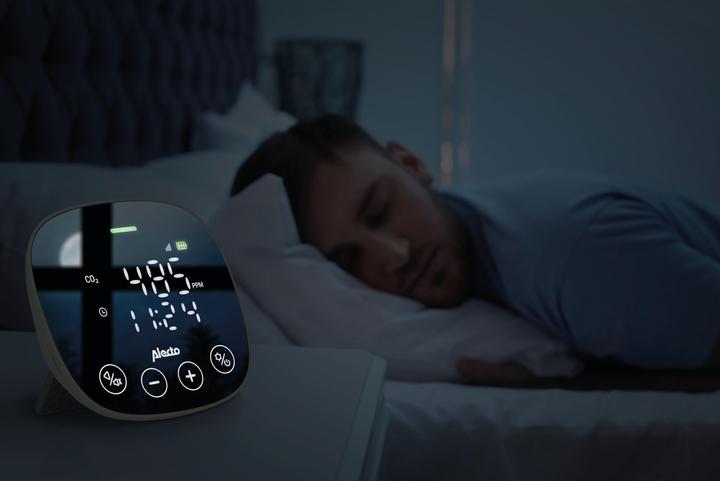 Actual product image Alecto CO2 meter AQ30 with NDIR sensor and humidity meter