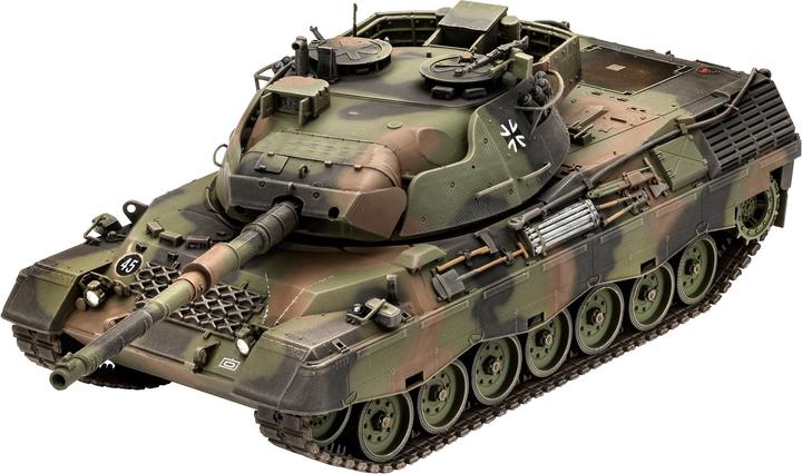 Actual product image Revell Leopard 1A5