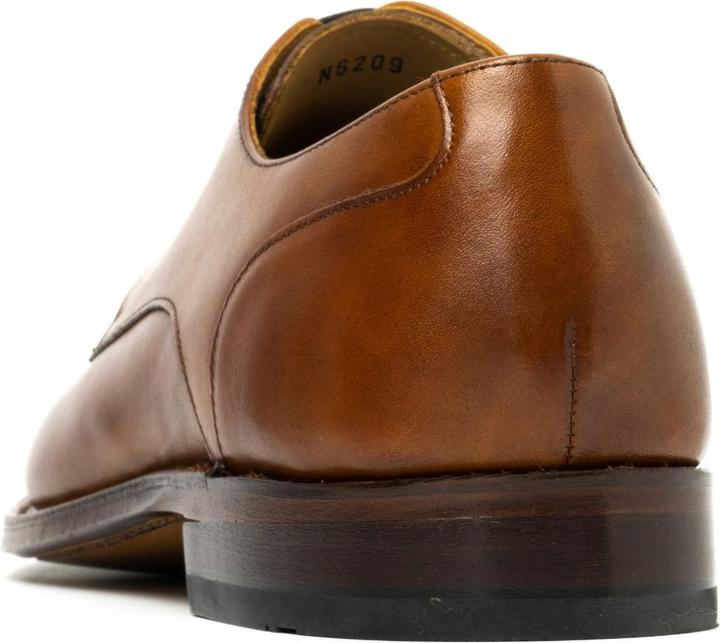 Actual product image Gordon & Bros business footwear (43)
