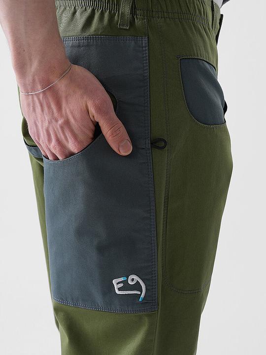 Actual product image E9 Blat3 (XL)