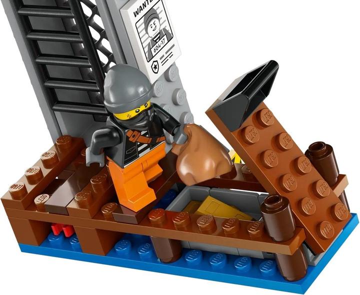 Actual product image LEGO Police Speedboat and Crooks' Hideout (60417, LEGO City)