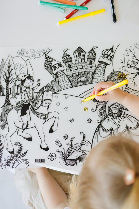 Produktbild Funny Mat Abwaschbare Malmatte Der Prinz und die Prinzessin (48 x 33.5 cm)