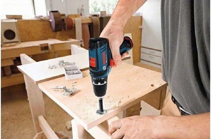 Actual product image Bosch Professional GSR 10.8-2-LI Set (Rechargeable battery operated)