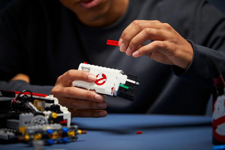 Productafbeelding LEGO Ghostbusters ECTO-1 (10274, LEGO Icons, LEGO Zeldzame Sets)