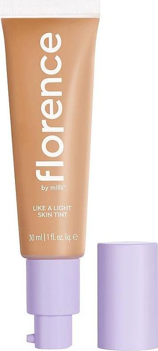 Image du produit Florence by Mills Comme une teinte de peau claire T140 Bronzage avec des sous-tons froids et neutres (T140 Tan avec undertones froids et neutres)