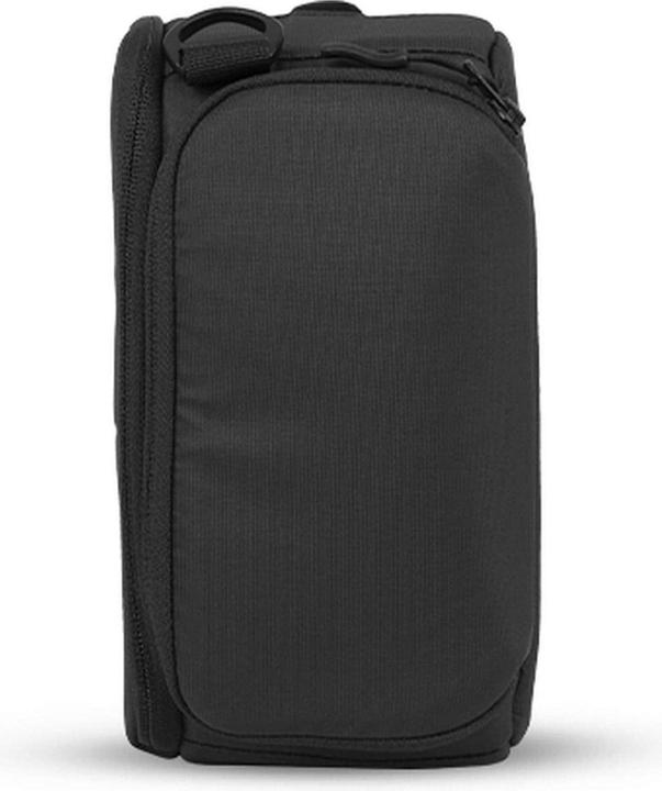 Actual product image Wandrd Cube Essential (Camera inner pocket, 21 l)