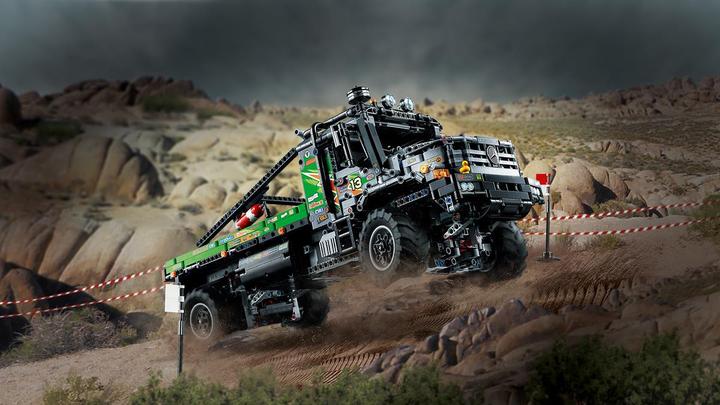Produktbild LEGO Mercedes-Benz Zetros Offroad-Truck (42129, LEGO Technic)