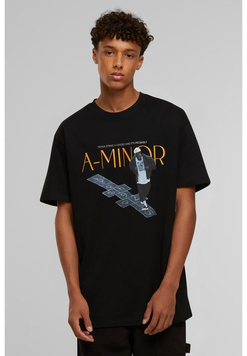 Actual product image Urban Classics Upscale A-Minor Oversize Tee - 178337 (L)