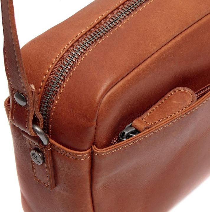 Produktbild The Chesterfield Brand Arona Umhängetasche Leder 21 cm