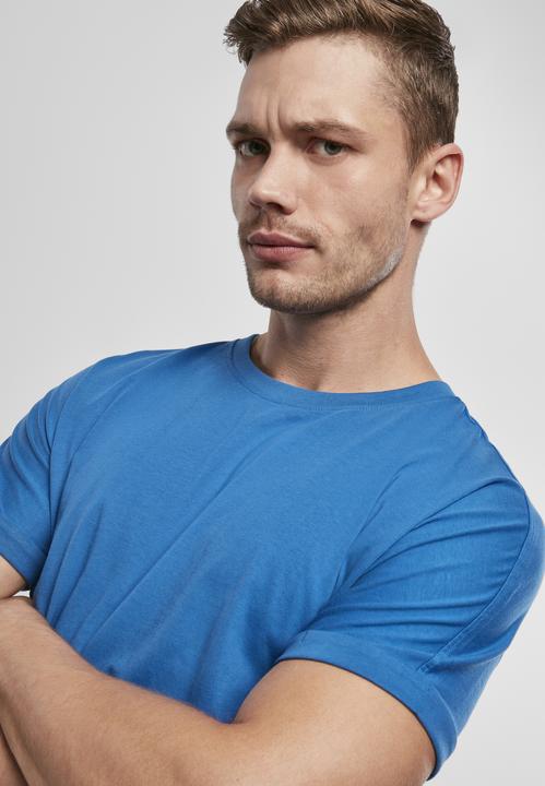 Actual product image Urban Classics Long Shaped Turnup Tee (5XL)