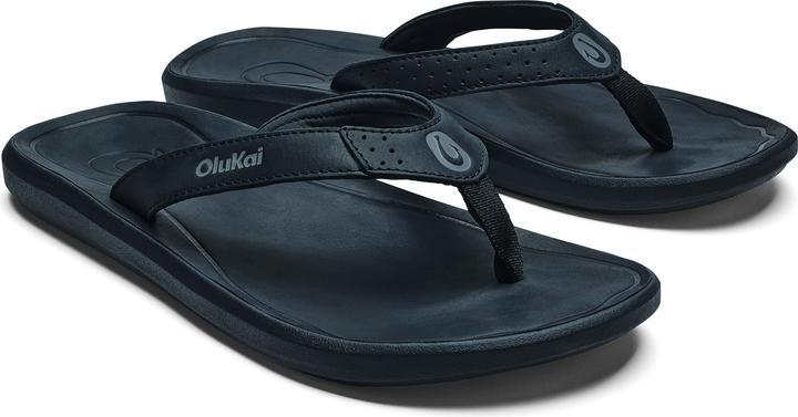 Actual product image OluKai Pili (44)