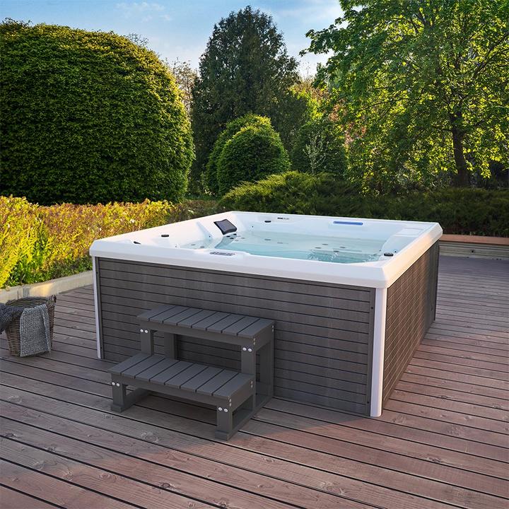 Actual product image Home Deluxe Outdoor whirlpool TEAM-STAR, 34 massage jets LED, steps and thermal cover, 5 persons (5 pers.)