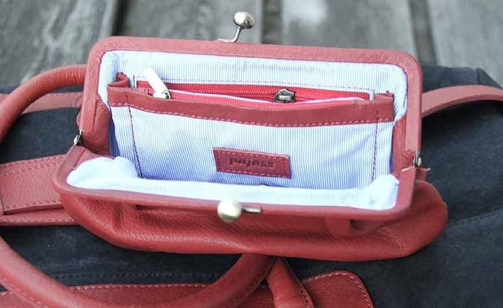Actual product image Pajass clutch