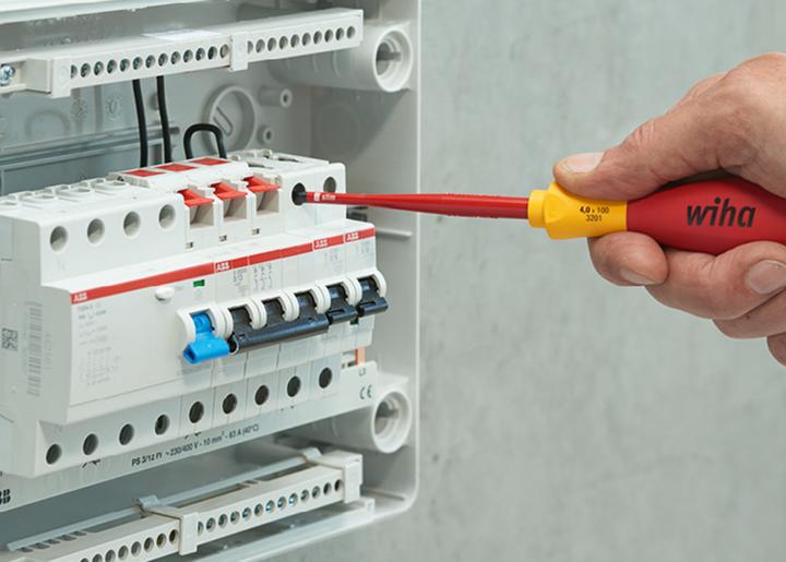 Actual product image Wiha VDE Square drive screwdriver S (Square)