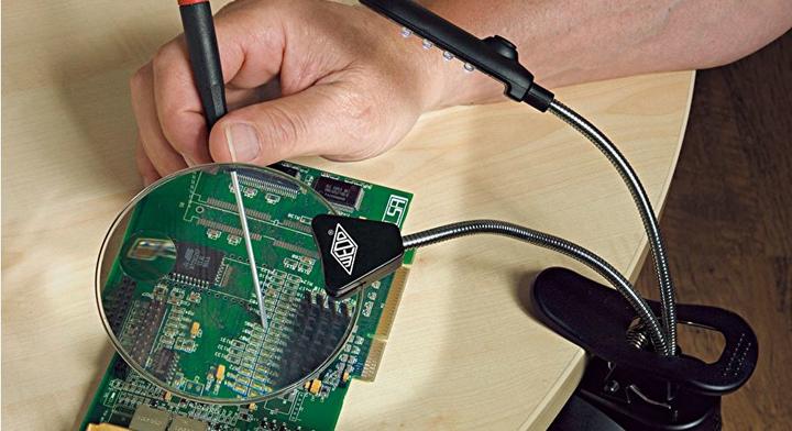 Produktbild Wedo Tischlupe mit LED Beleuchtung