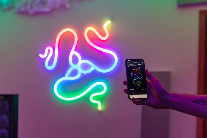 Actual product image Twinkly rope light (Multicoloured, 200 cm, Indoor)