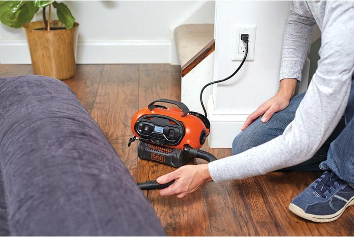 Produktbild Black & Decker Bdcinf18n-Qs (11 Bar, 160 l)