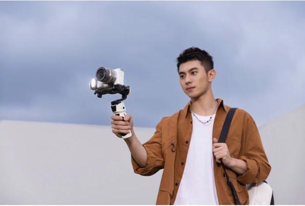 Actual product image Zhiyun Crane M3S (Single-lens reflex camera, System camera, 2.50 kg)