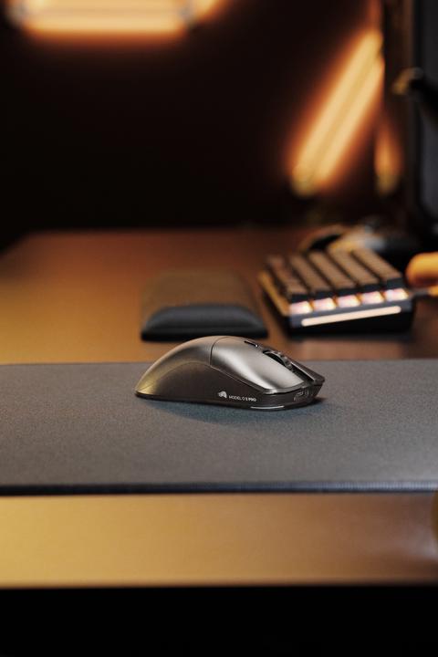 Image du produit Glorious PC Gaming Race O 2 PRO (Sans fil, Filaire)