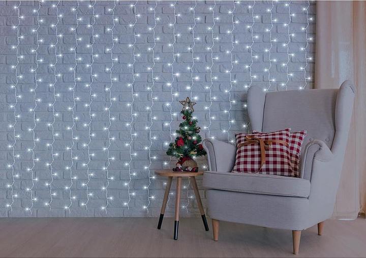 Actual product image Luminea Set of 2 WLAN LED light curtain, 300 LEDs, CCT, App, dimmable, IP44, 3 x 3 m (3 m)