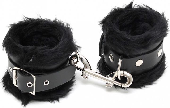 Actual product image Rimba Padded ankle cuffs with fur