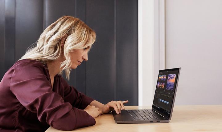 Actual product image Lenovo Yoga C740 (15.60", Intel Core i7-10510U, 16 GB, 512 GB, CH)
