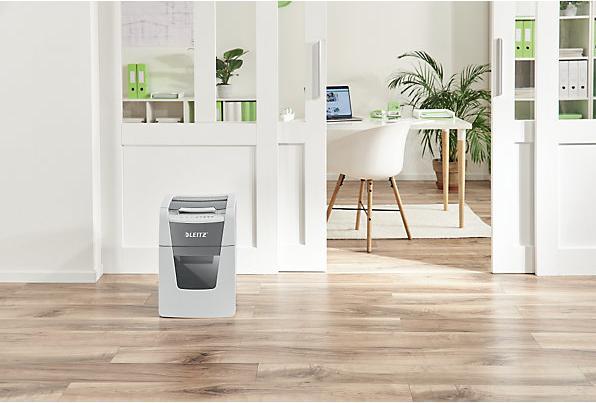 Actual product image Leitz Shredder IQ Autofeed Small Office 100 particle cut 34 l (Particle cut)