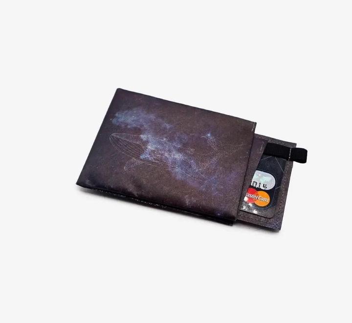 Produktbild Paprcuts RFID Portemonnaie Pro 2.0 Galactic Whale