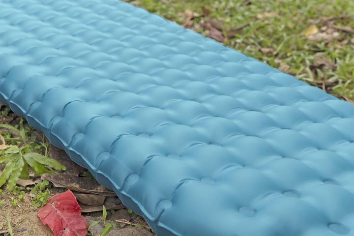 Actual product image Bestway AlpineLite™ inflatable single sleeping pad for mummy sleeping bags 183 x 51 x 7.5 cm