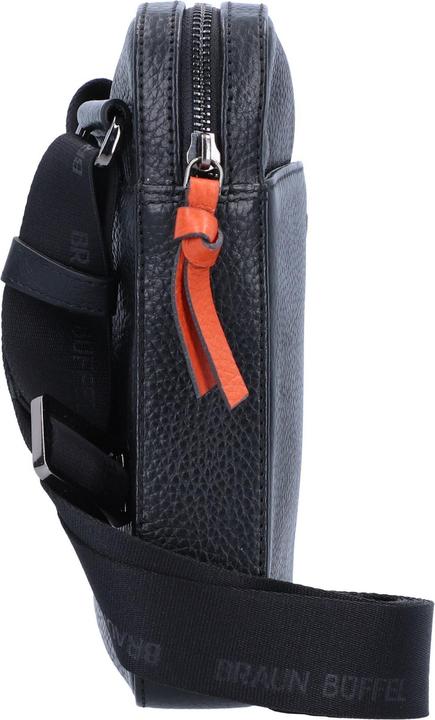 Actual product image Braun Büffel Shoulder bags