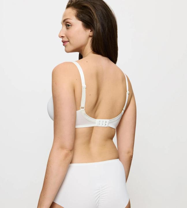 Actual product image Triumph Urban Minimizer" underwired bra (90 C, Single pack)