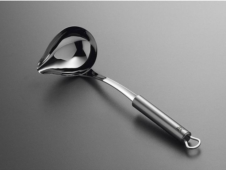 Productafbeelding WMF Sauslepel Sauslepel met tuit 28cm Profi Plus Roestvrij staal deel-mat