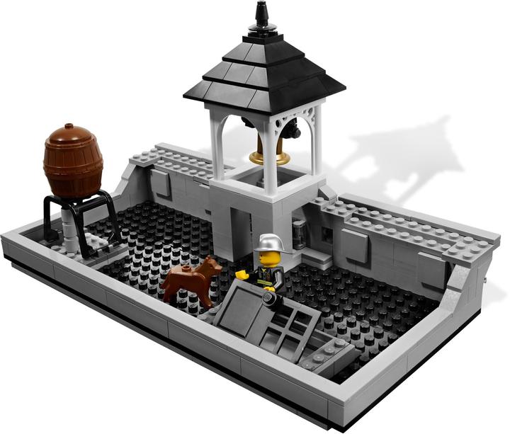 Actual product image LEGO Fire Station (10197, LEGO Creator Expert)