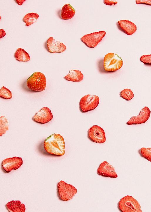 Actual product image KoRo Freeze-dried strawberry slices (350 g)