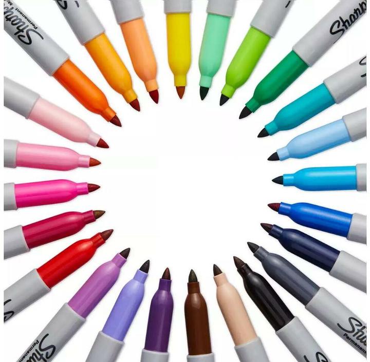Actual product image Sharpie Feiner Permanentmarker (Black, 1 mm, 1 x)