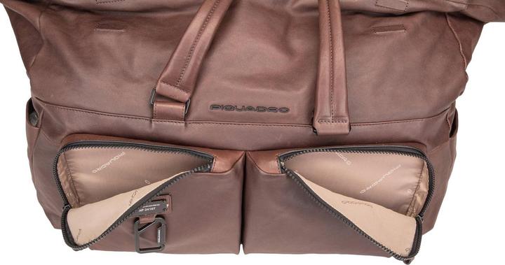 Actual product image Piquadro Harper - travel bag with trolley loop (41 l)