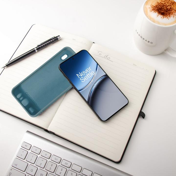 Produktbild Cadorabo Hülle für OnePlus Nord 4 im Liquid Case Design (OnePlus Nord 4)