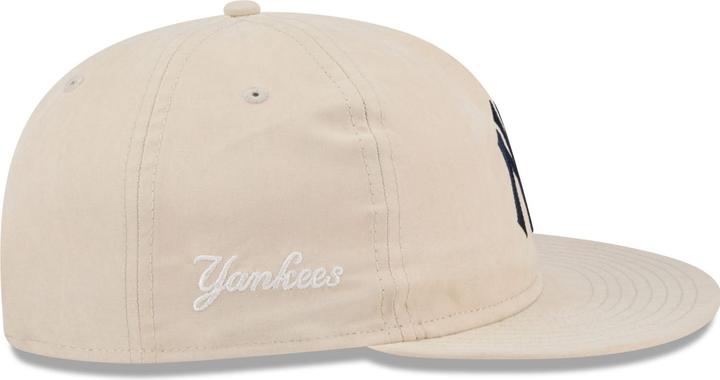 Actual product image New Era 9Fifty Nylon Cap - RETRO CROWN New York Yankees