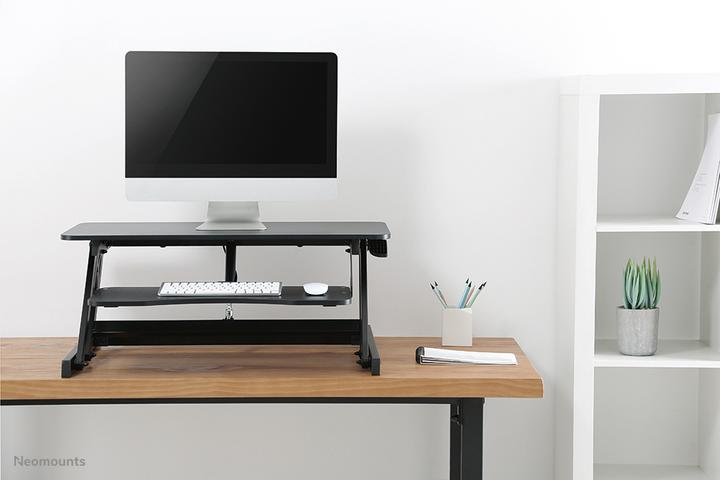 Produktbild Neomounts Steh-Sitz Arbeitsplatz