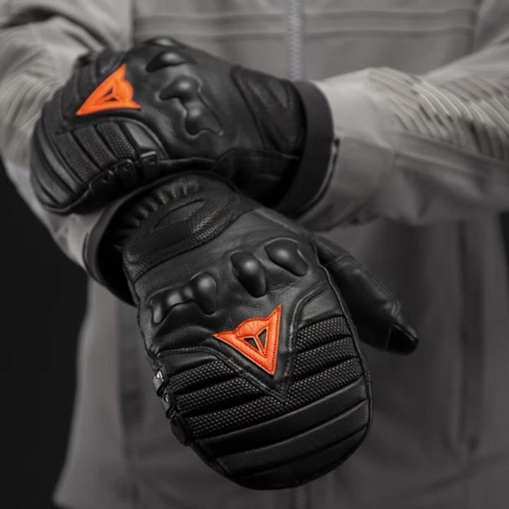 Actual product image Dainese HP Ergotek Pro Mids (L)