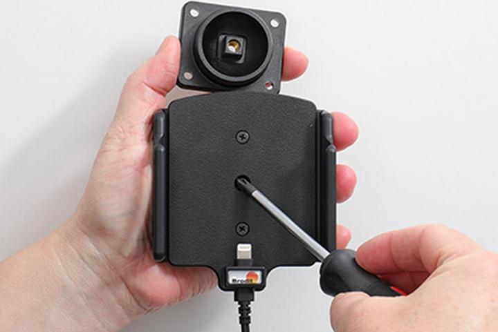 Immagine prodotto Brodit Supporto regolabile (laterale) Active USB, 12/24V, per APPLE iPhone 14 Pro, incluso caricatore USB