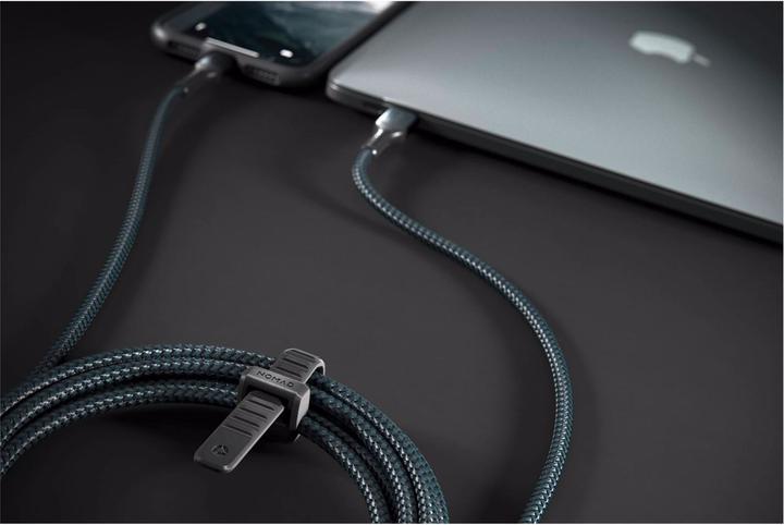Actual product image Nomad USB C – Lightning (3 m, USB 2.0)