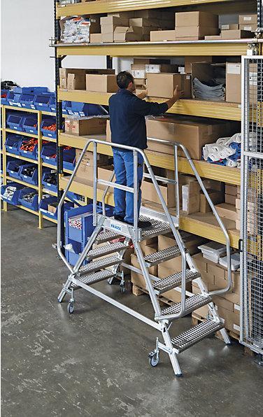 Actual product image Krause Mobile safety steps with R13 anti-slip properties (Platform ladder, 195 cm)
