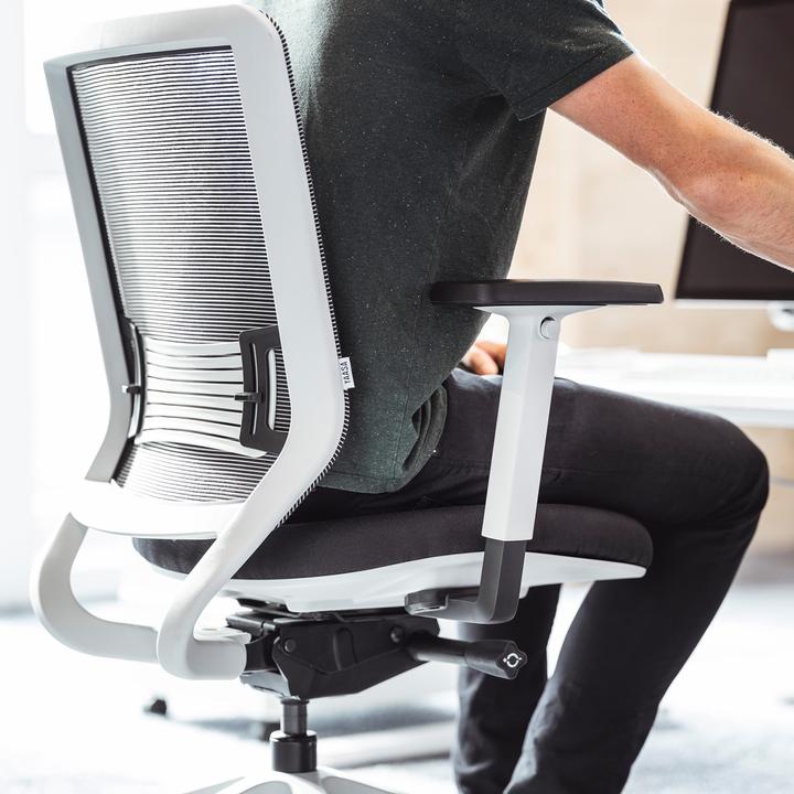 Produktbild Yaasa Chair Classic - Weiss