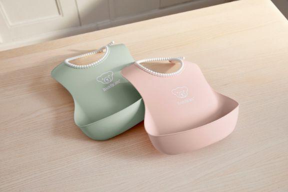 Actual product image BabyBjörn Bib (4 months)