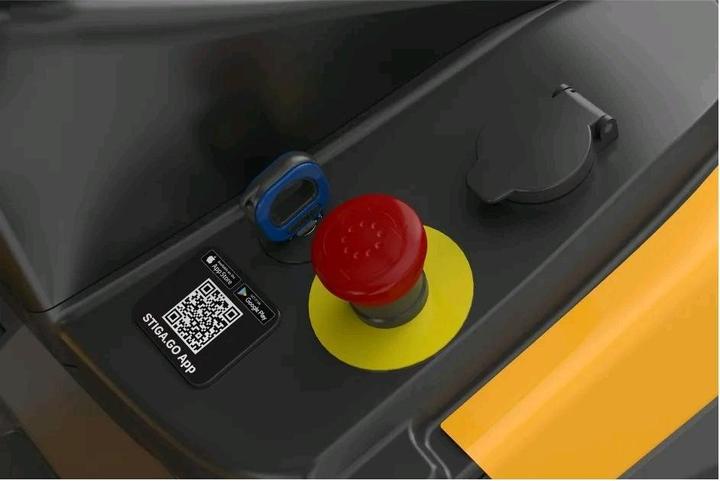 Actual product image Stiga Estate 798e (Rechargeable battery operated)